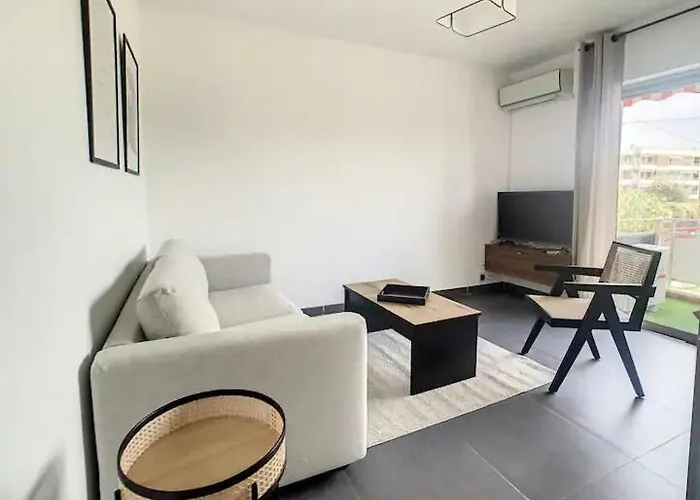 Superbe Appartement 2P Avec Place De Parking
